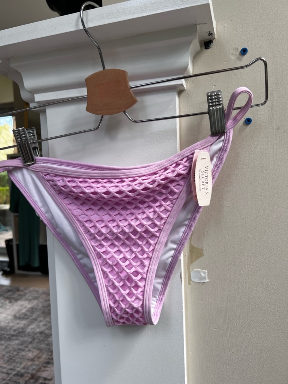Victorias Secret bikini bottoms - Picture 4 of 9